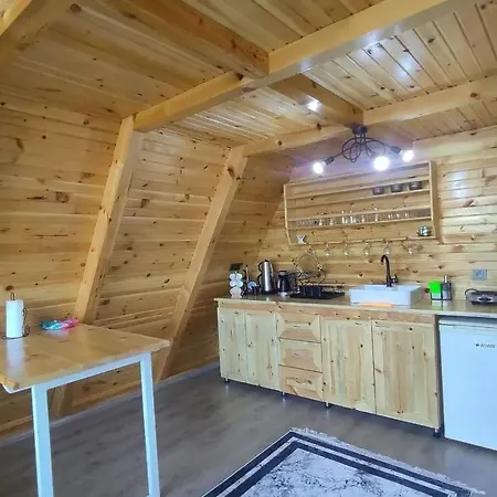 Panzió Sapancasisvadibungalov Sakarya